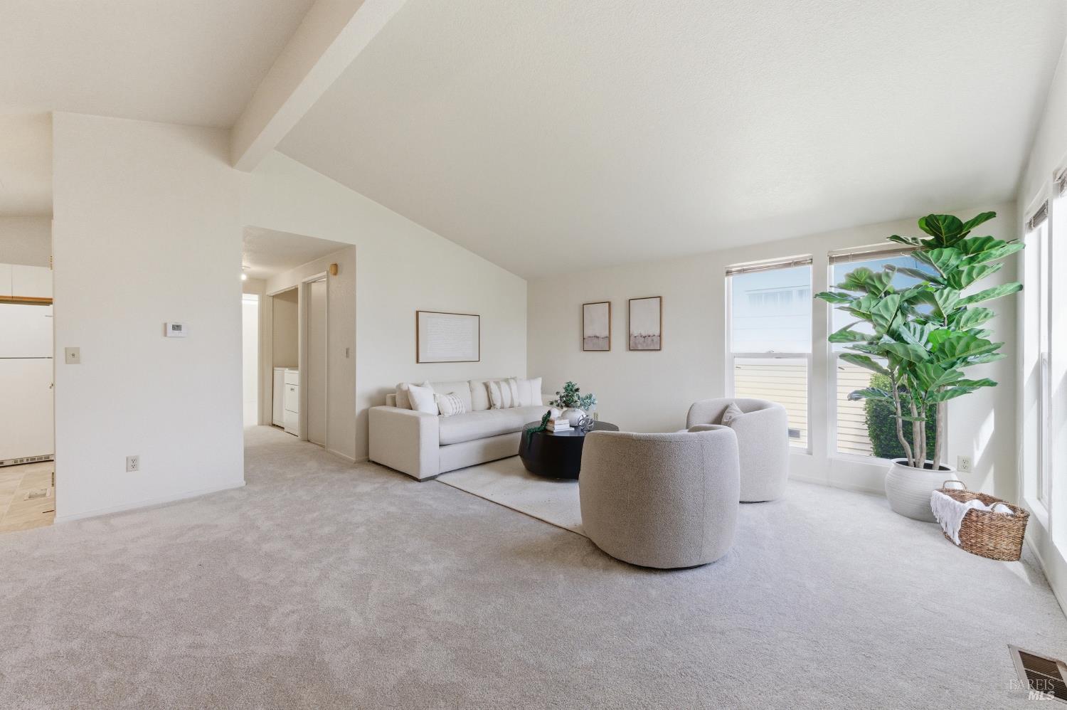 40 Falcon Crest Circle Napa CA 94558