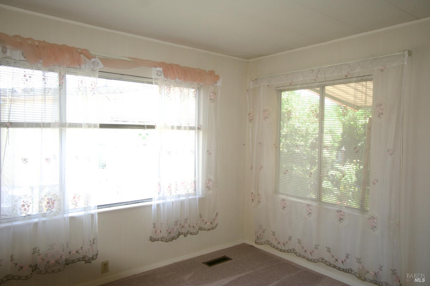 529 Colonial Park Drive Santa Rosa CA 95403