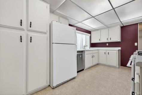 1945 Piner Road Santa Rosa CA 95403