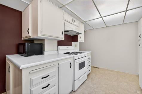 1945 Piner Road Santa Rosa CA 95403