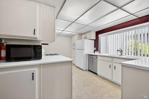 1945 Piner Road Santa Rosa CA 95403