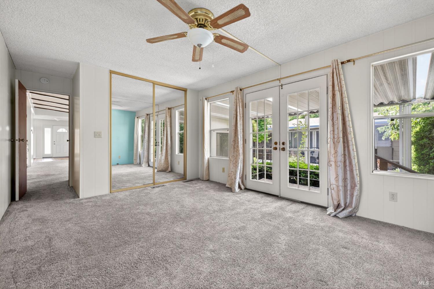 1945 Piner Road Santa Rosa CA 95403
