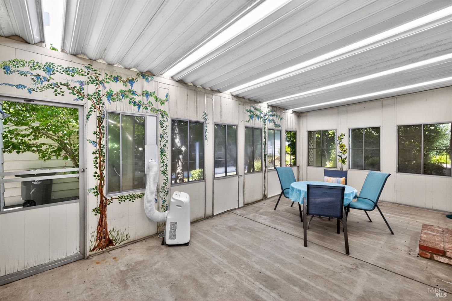 1945 Piner Road Santa Rosa CA 95403