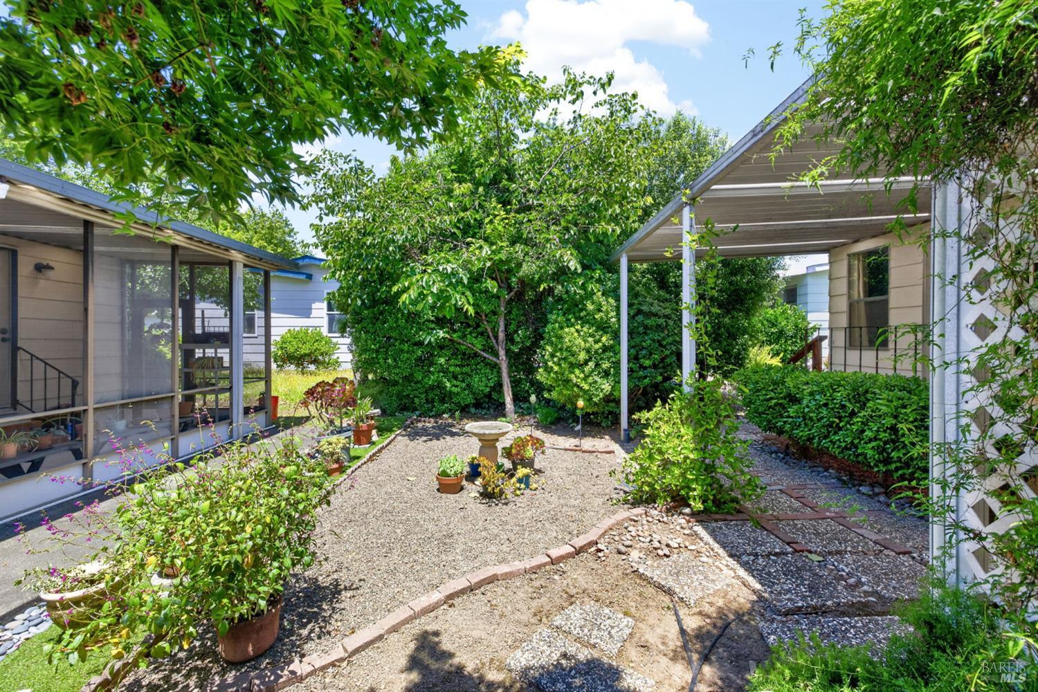 1945 Piner Road Santa Rosa CA 95403