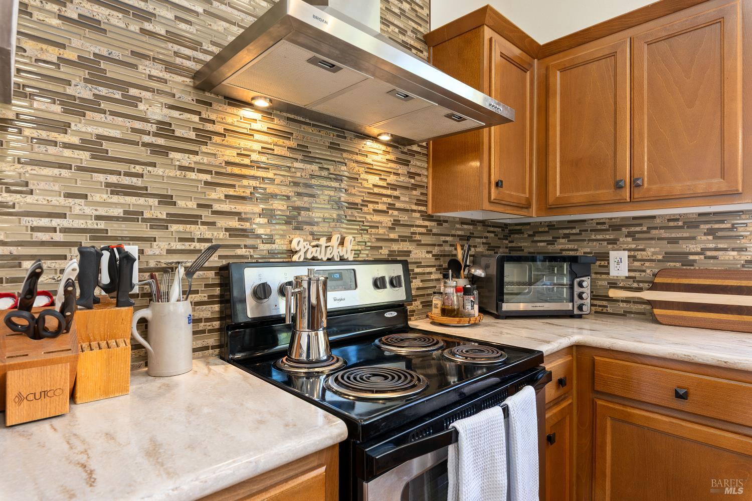 21272 Stewart Street Middletown CA 95461
