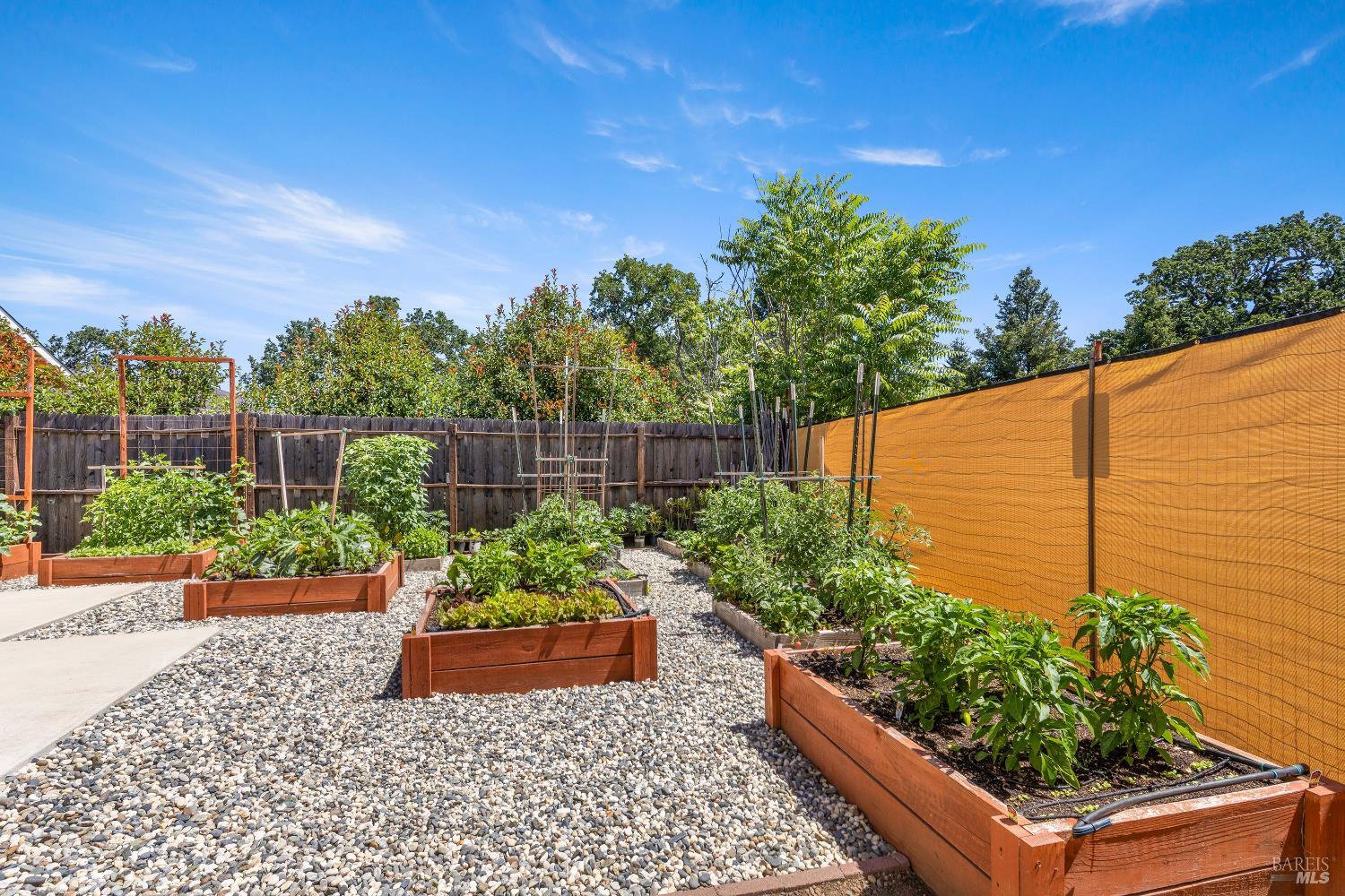 21272 Stewart Street Middletown CA 95461