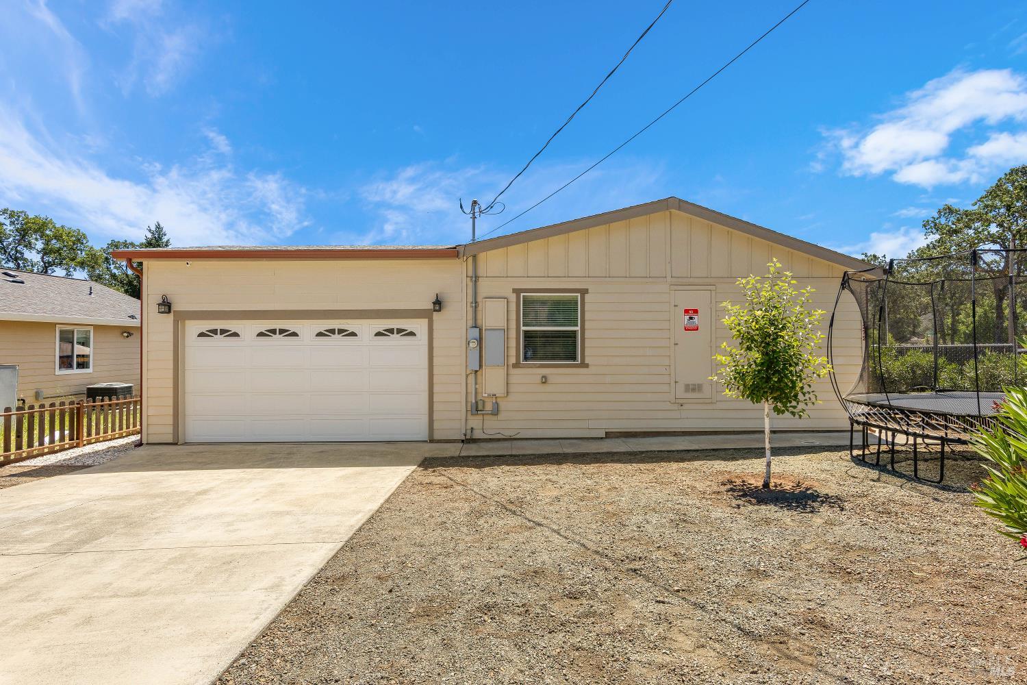 21272 Stewart Street Middletown CA 95461