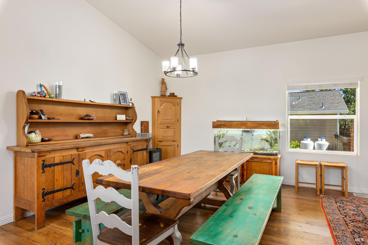 21272 Stewart Street Middletown CA 95461