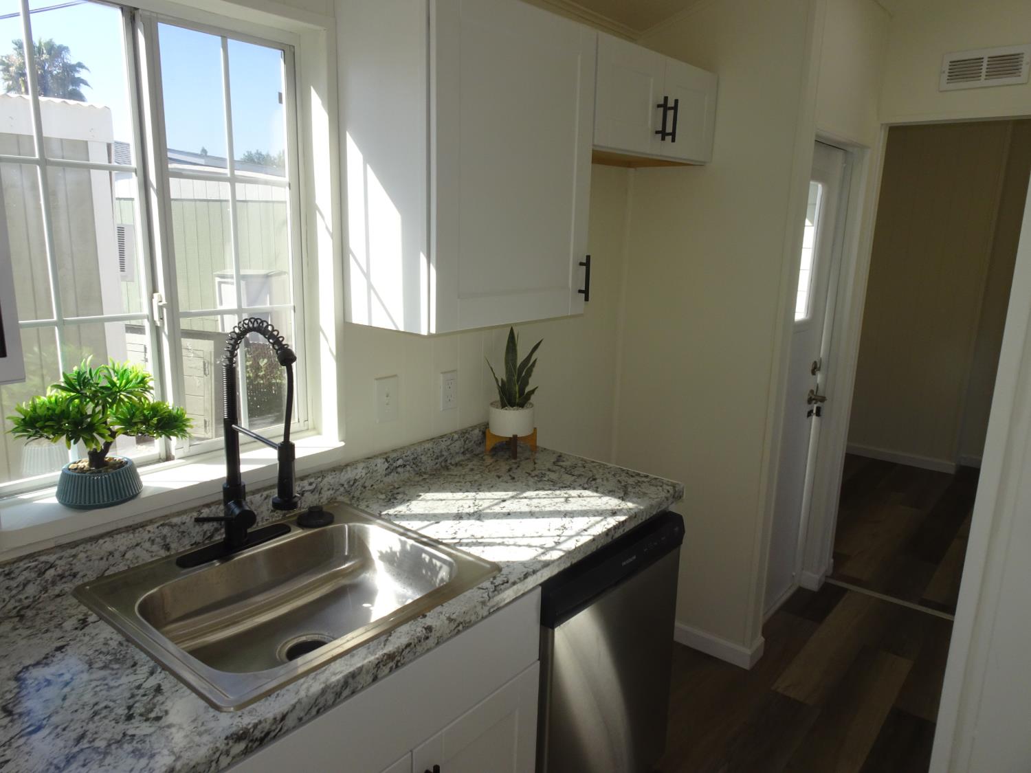 1311 W Marlette Street Ione CA 95640