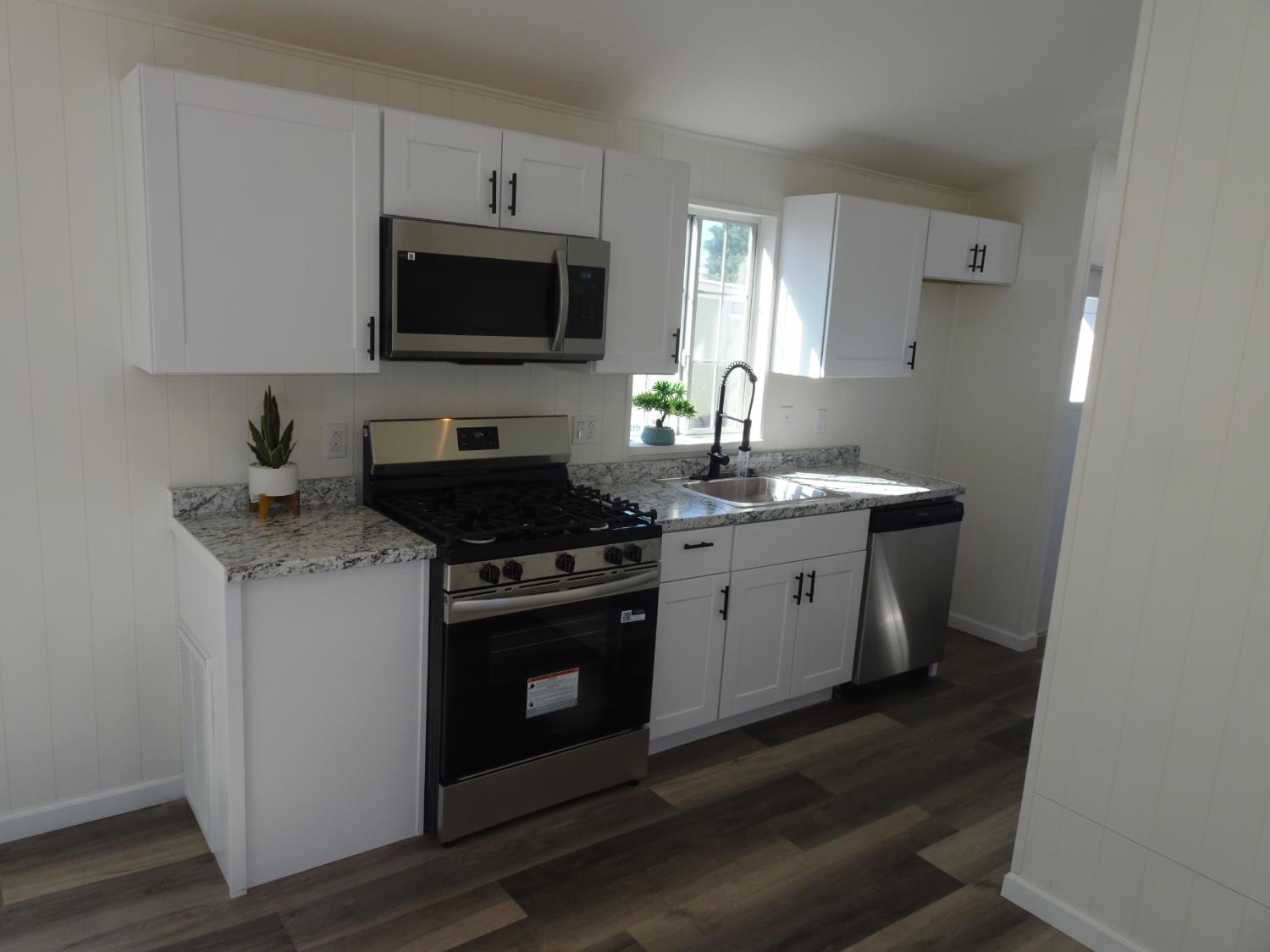 1311 W Marlette Street Ione CA 95640