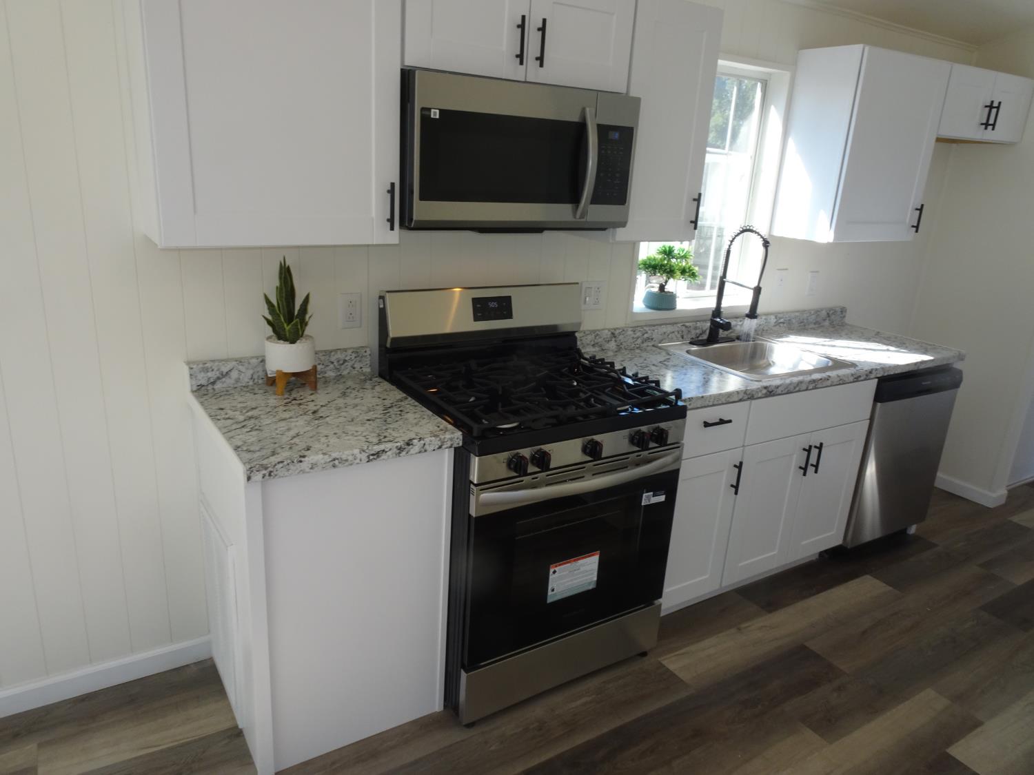 1311 W Marlette Street Ione CA 95640