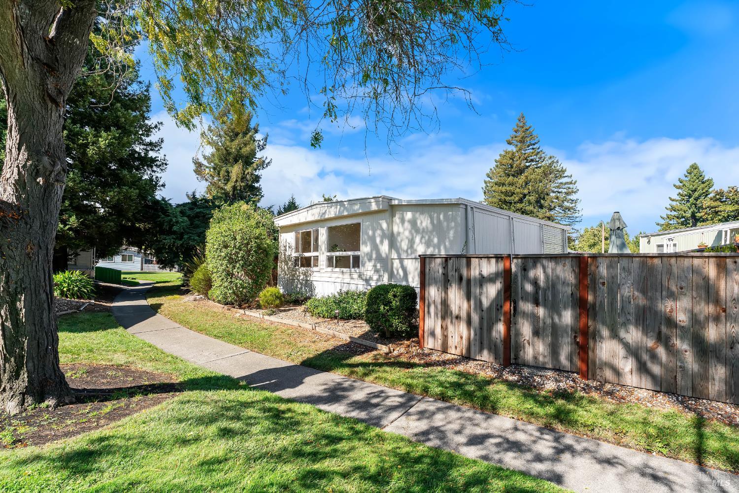86 Cottonwood Lane Rohnert Park CA 94928