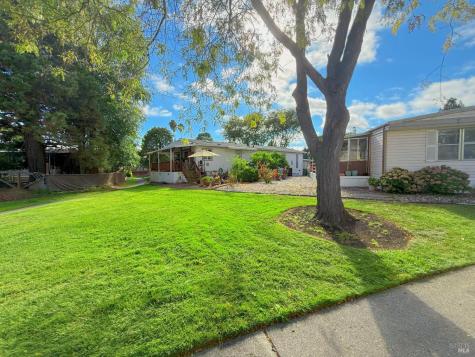 86 Cottonwood Lane Rohnert Park CA 94928