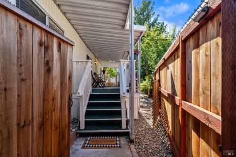 86 Cottonwood Lane Rohnert Park CA 94928