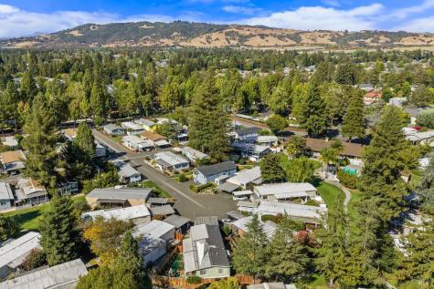 86 Cottonwood Lane Rohnert Park CA 94928