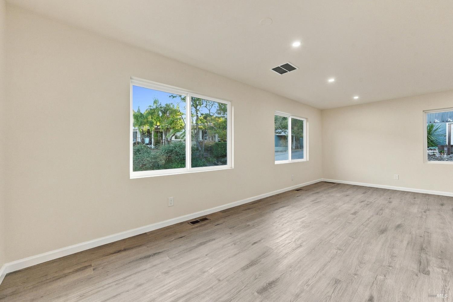 111 Sunrise Lane Novato CA 94949