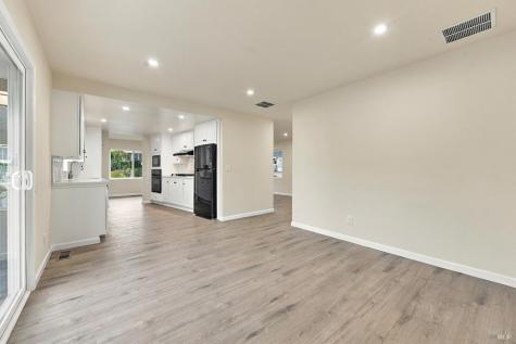 111 Sunrise Lane Novato CA 94949