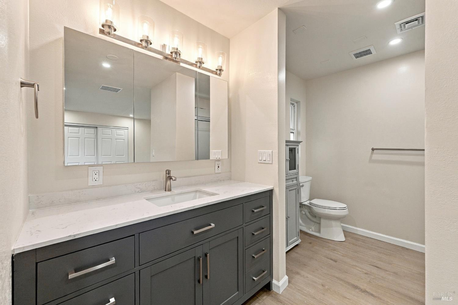 111 Sunrise Lane Novato CA 94949