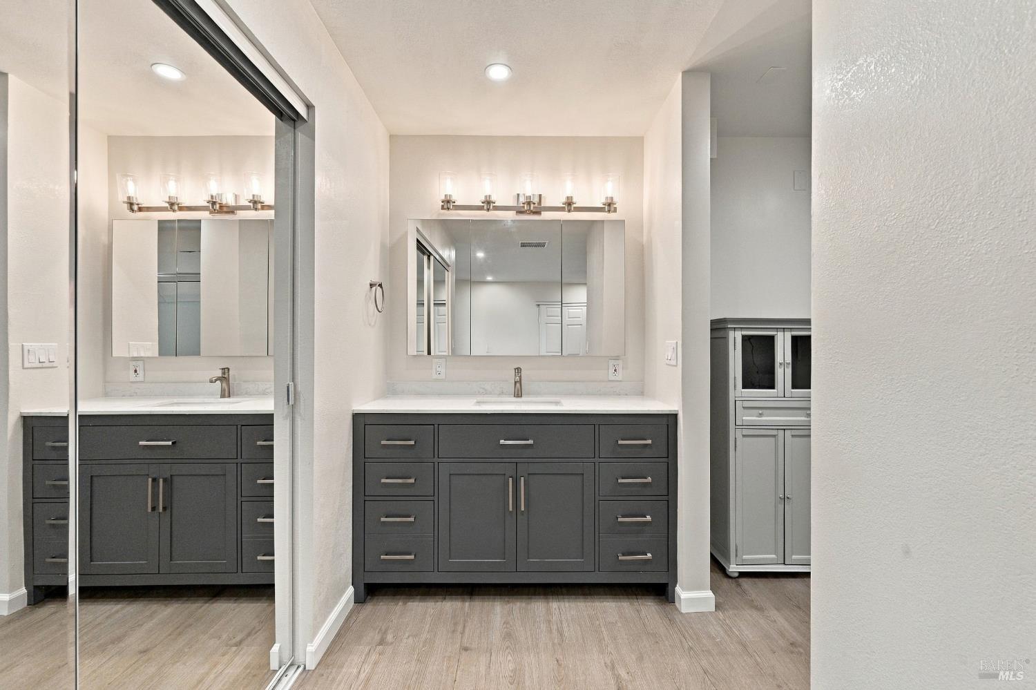 111 Sunrise Lane Novato CA 94949