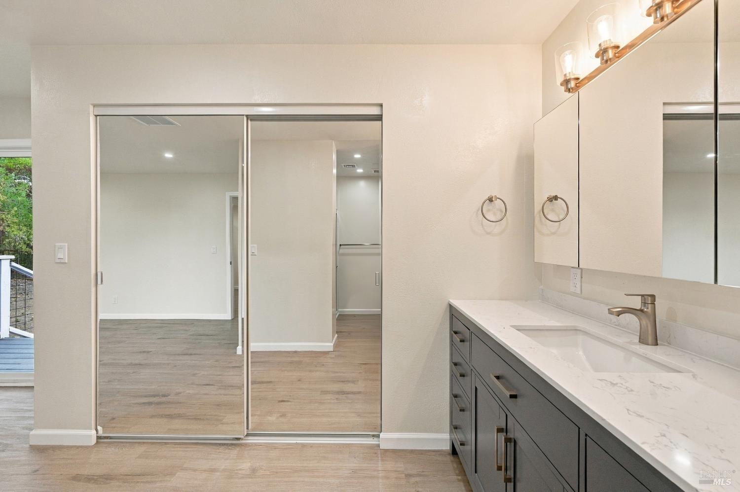 111 Sunrise Lane Novato CA 94949