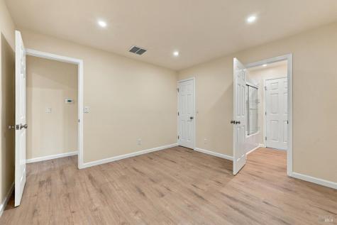 111 Sunrise Lane Novato CA 94949