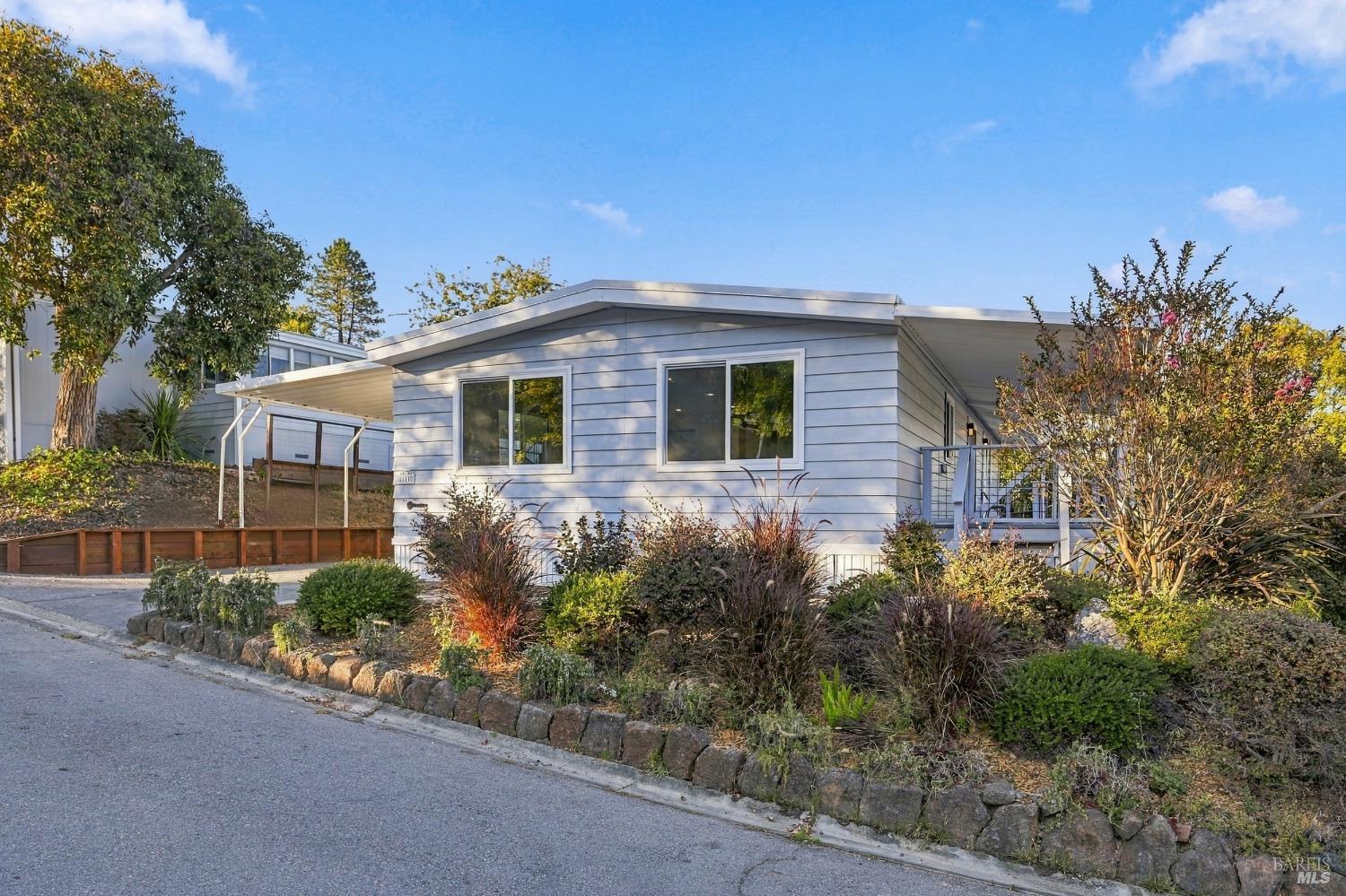 111 Sunrise Lane Novato CA 94949