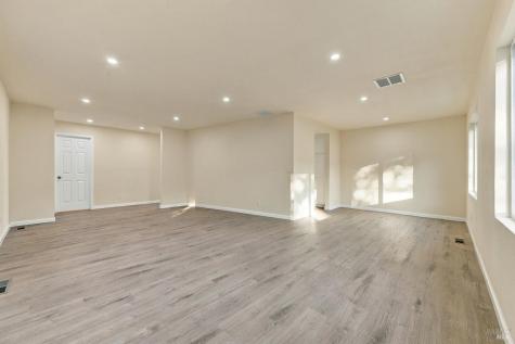 111 Sunrise Lane Novato CA 94949