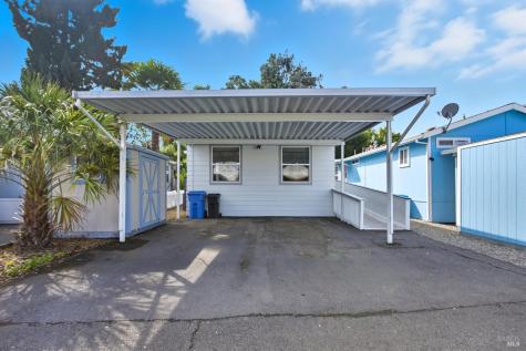 77 Walnut Circle Rohnert Park CA 94928