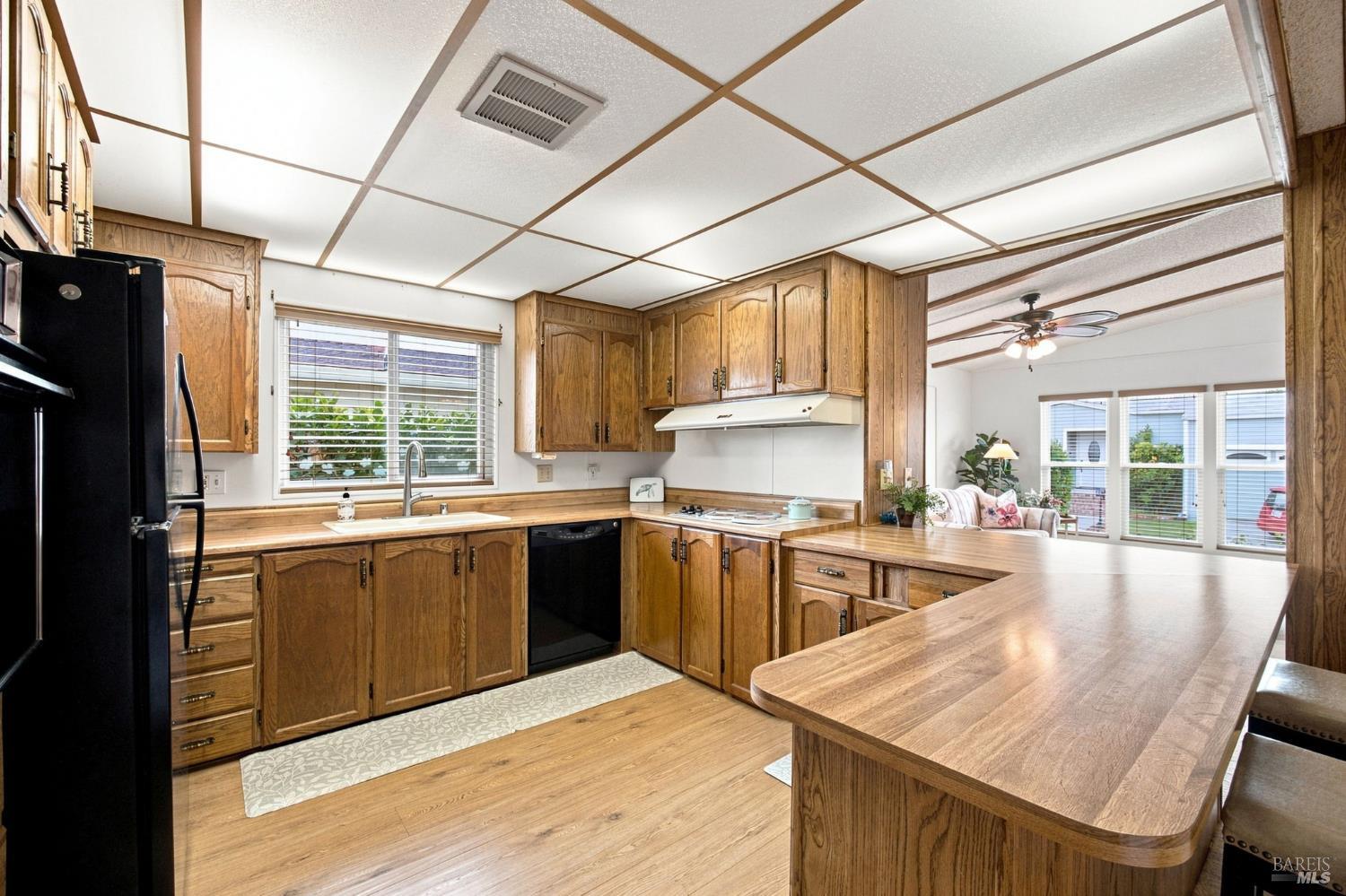 37 Falcon Crest Circle Napa CA 94558
