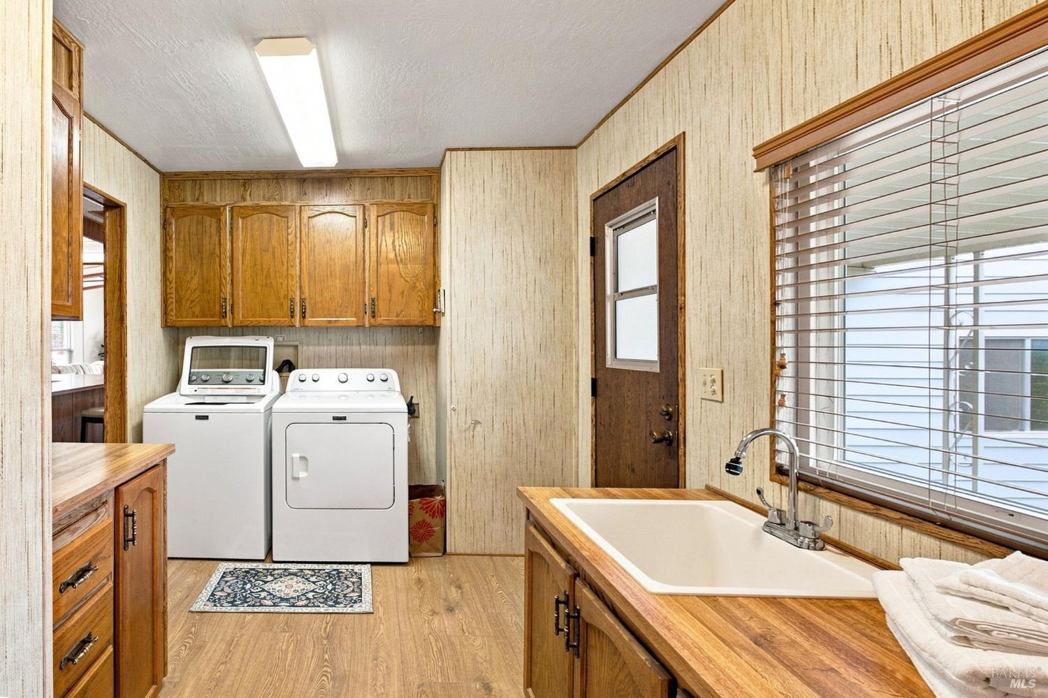 37 Falcon Crest Circle Napa CA 94558