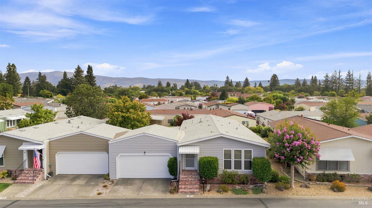 37 Falcon Crest Circle Napa CA 94558
