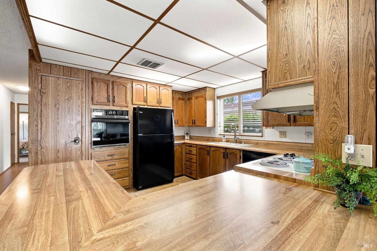 37 Falcon Crest Circle Napa CA 94558