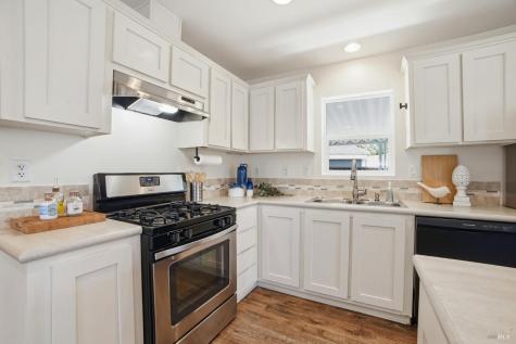 97 Kennedy Lane Healdsburg CA 95448