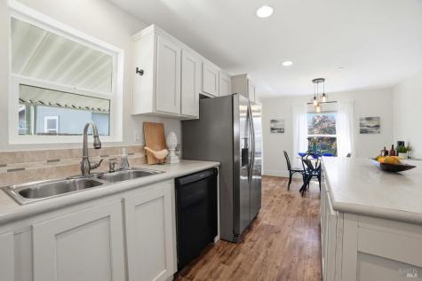 97 Kennedy Lane Healdsburg CA 95448