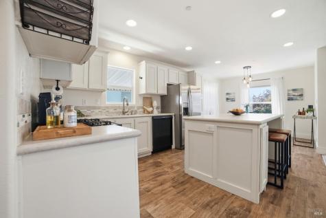 97 Kennedy Lane Healdsburg CA 95448
