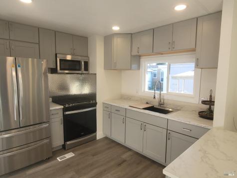 839 Nonie Street Santa Rosa CA 95403