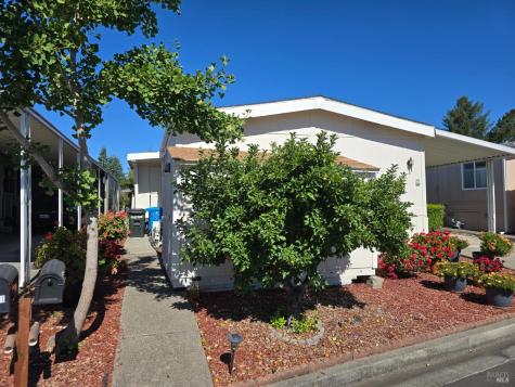 253 Circulo Tierra Rohnert Park CA 94928