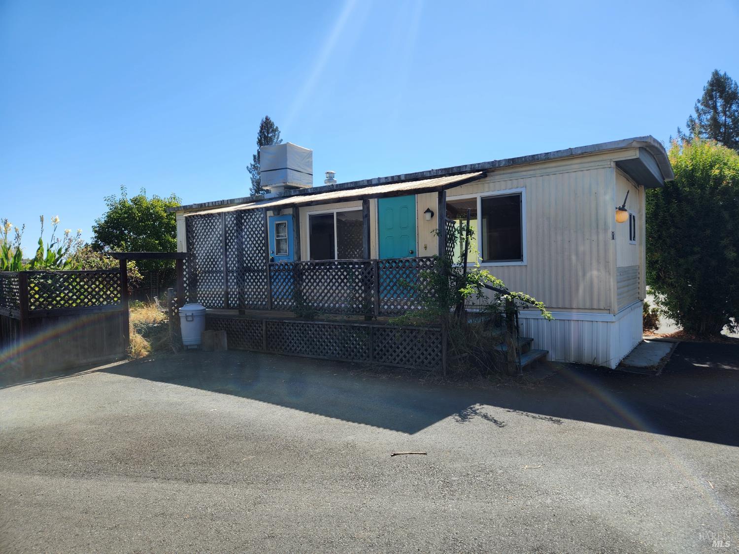 6677 Front Street Forestville CA 95436