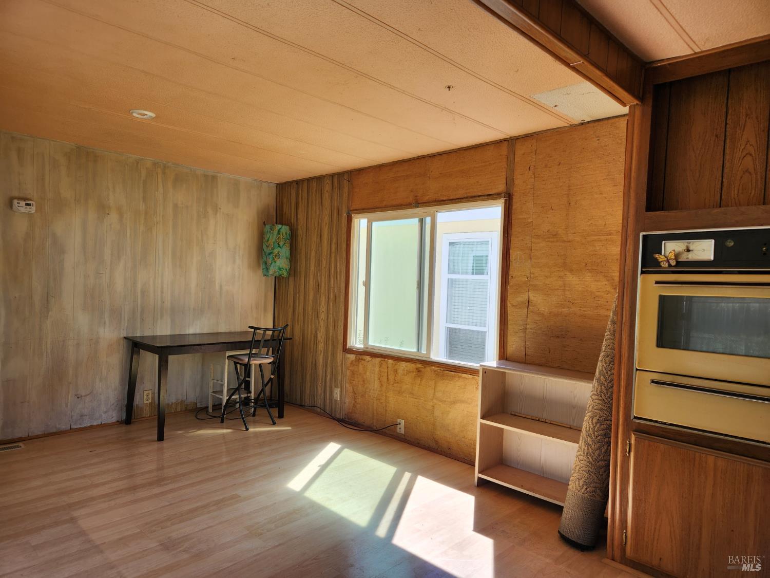 6677 Front Street Forestville CA 95436