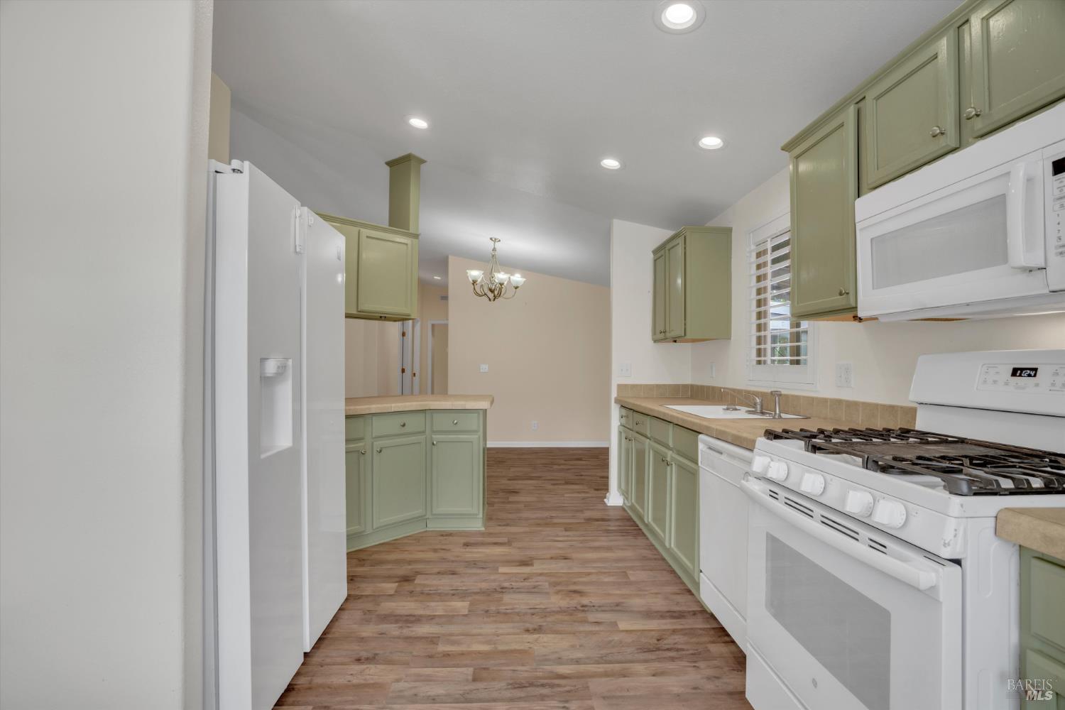92 Karen Court Vallejo CA 94590