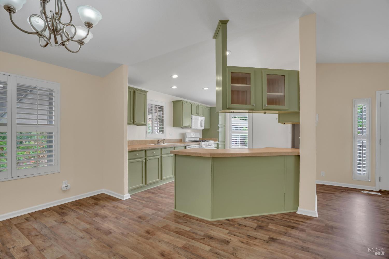 92 Karen Court Vallejo CA 94590