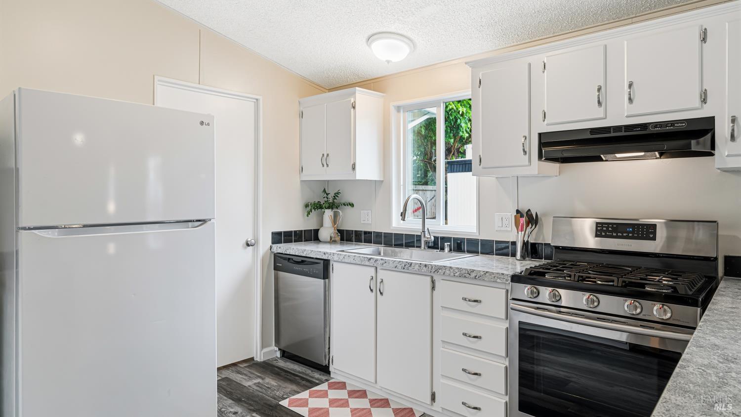 187 Rancho Verde Circle Rohnert Park CA 94928