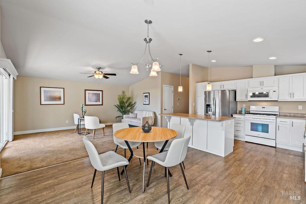 46 Oriole Way Santa Rosa CA 95409