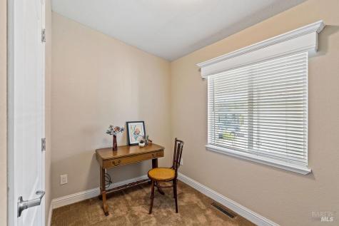 46 Oriole Way Santa Rosa CA 95409