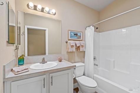 46 Oriole Way Santa Rosa CA 95409