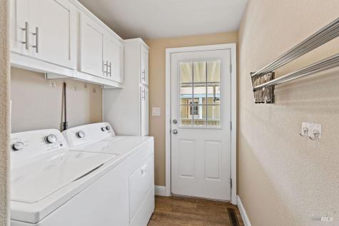 46 Oriole Way Santa Rosa CA 95409