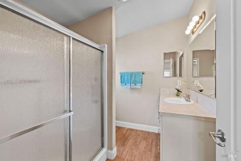 46 Oriole Way Santa Rosa CA 95409