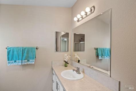 46 Oriole Way Santa Rosa CA 95409