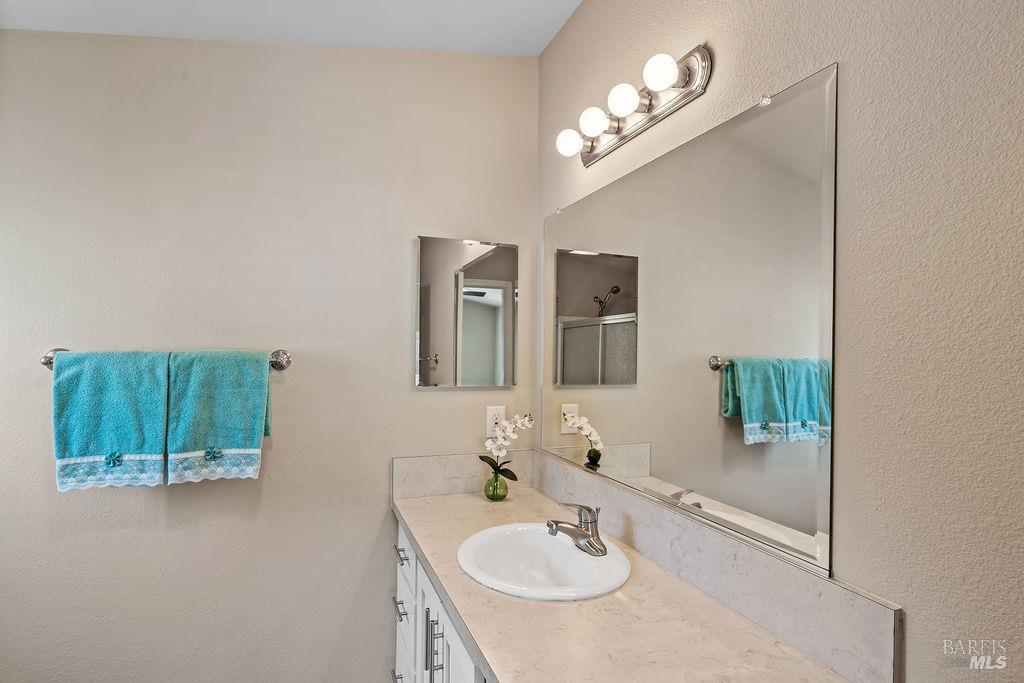 46 Oriole Way Santa Rosa CA 95409