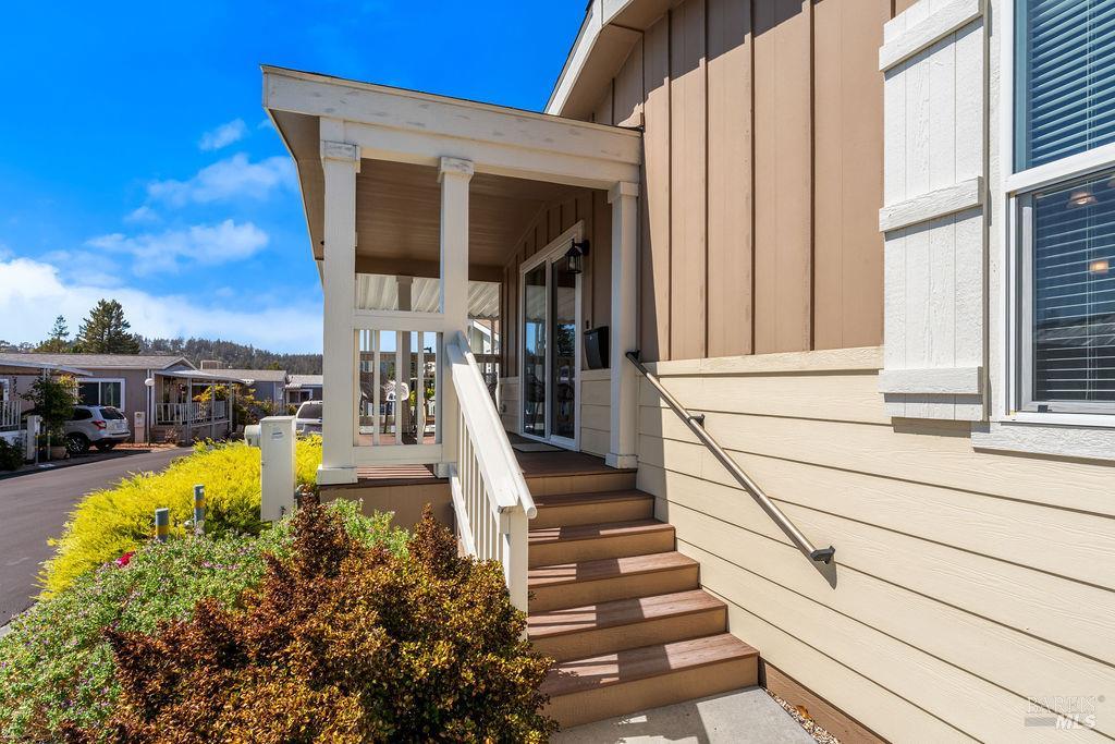46 Oriole Way Santa Rosa CA 95409